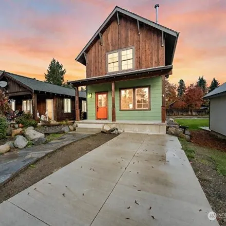 Buy this 3 bed house on 220 Park Avenue in Leavenworth, WA 98826