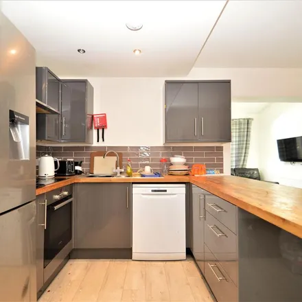 Image 4 - 102b Lower House Crescent, Bristol, BS34 7DL, United Kingdom - Apartment for rent