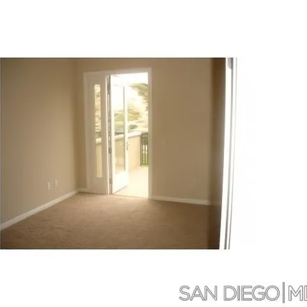 Image 9 - 3877 Pell Place, San Diego, CA 92130, USA - Condo for rent