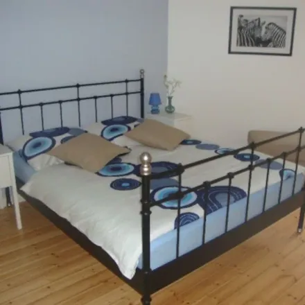 Rent this 2 bed apartment on Sentastraße 33 in 22083 Hamburg, Germany
