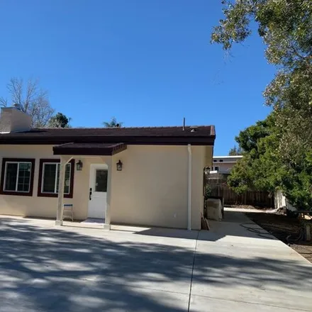 Rent this 2 bed house on 613 Crestview Avenue in Camarillo, CA 93010