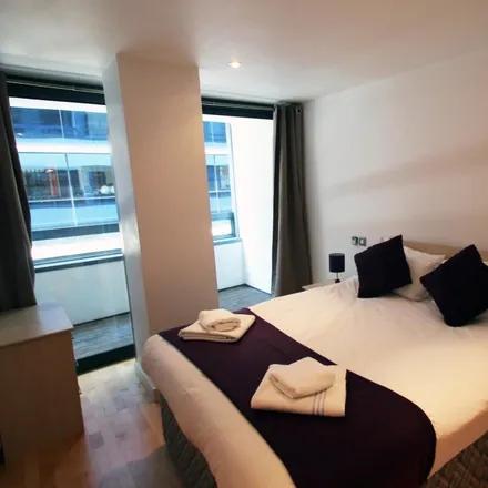 Rent this 1 bed apartment on 1 Saffron Street in London, EC1N 8QT