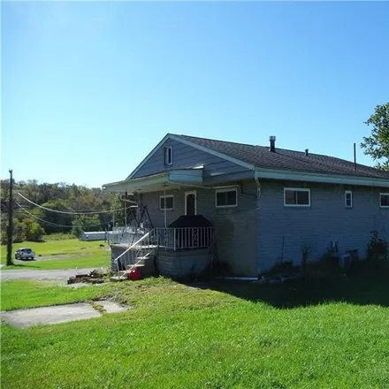Image 4 - 1901 Park Avenue, North Franklin Township, PA 15301, USA - House for sale