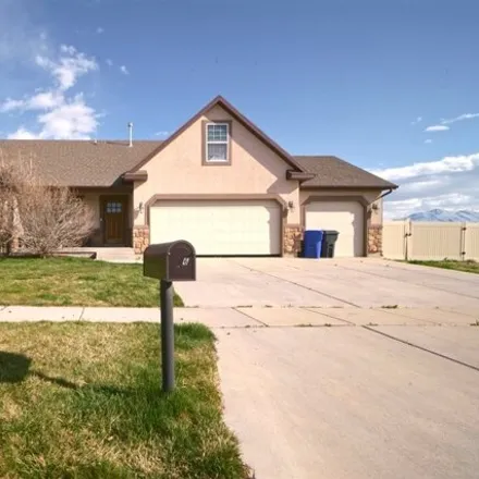 Buy this 4 bed house on 358 West McAllister Lane in Saratoga Springs, UT 84045