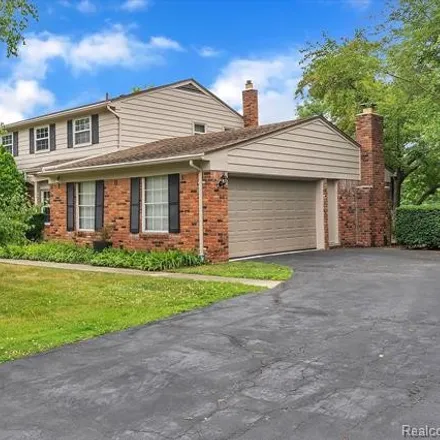 Image 4 - 30045 Pipers Lane, Farmington Hills, MI 48334, USA - House for sale