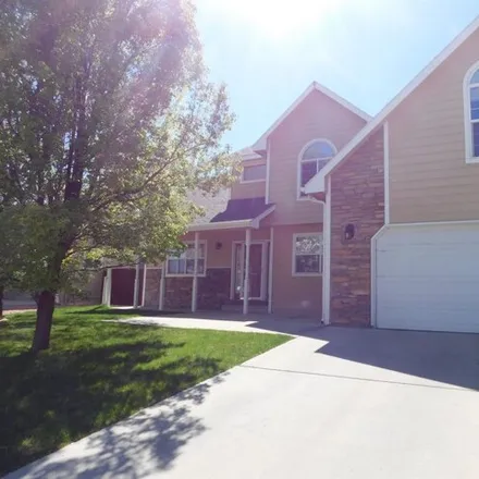 Rent this 4 bed house on 631 1/2 Shannon Lane in Grand Junction, CO 81504