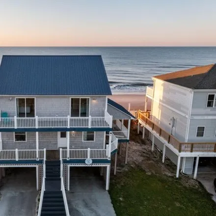 Image 5 - 1192 New River Inlet Road, North Topsail Beach, NC 28460, USA - House for sale