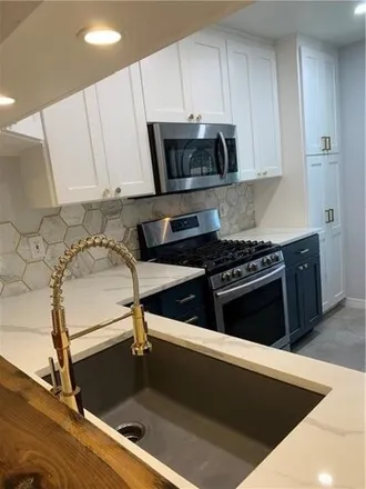 Rent this 2 bed condo on 11814 Bittern Hollow in Austin, TX 78758