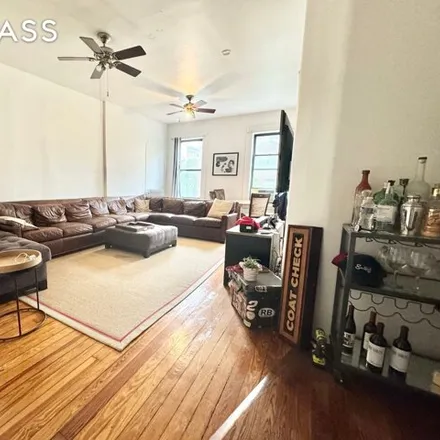 Rent this 4 bed house on 40 Avenue C in New York, NY 10009