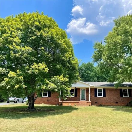 Buy this 3 bed house on 113 Greendale Dr in Mount Holly, North Carolina