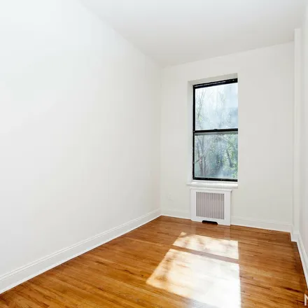 Image 4 - 1556 York Avenue, New York, NY 10028, USA - Apartment for rent