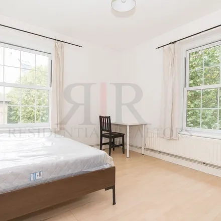 Image 4 - Whitworth House, Falmouth Road, London, SE1 6RT, United Kingdom - Apartment for rent