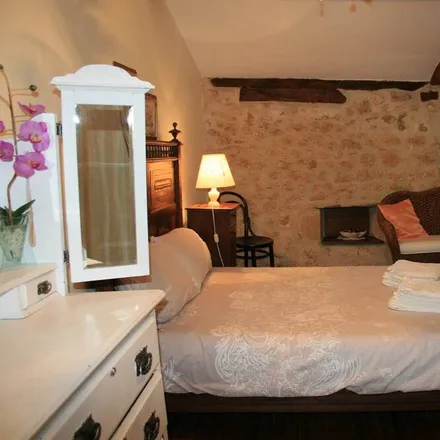 Rent this 1 bed house on 24410 Saint-Privat-des-Prés