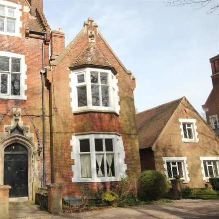Rent this 2 bed apartment on Ebury Hotel in 65-67 New Dover Road, Canterbury