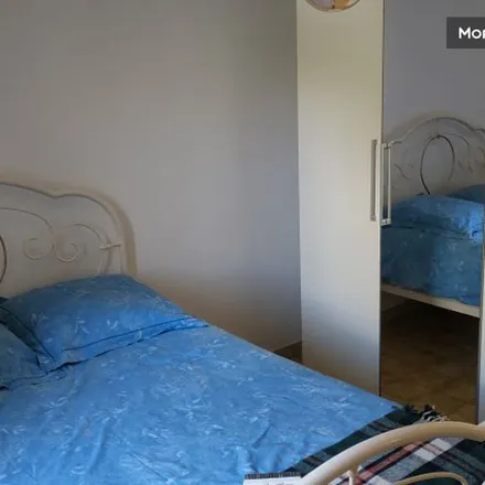 Image 7 - 15 Rue de la République, 06600 Antibes, France - Apartment for rent