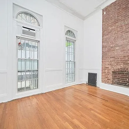 Image 4 - 177 Bleecker Street, New York, NY 10012, USA - Apartment for rent
