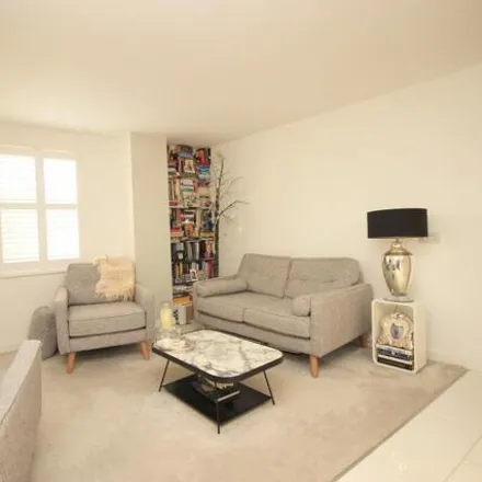Image 4 - 38 Westbrook Road, Margate, CT9 5NB, United Kingdom - Apartment for sale
