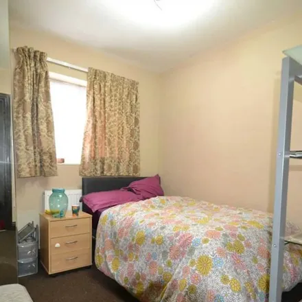 Rent this 1 bed apartment on East Lane in London, HA0 3NG