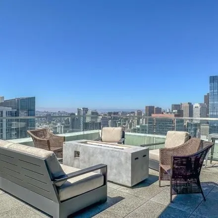 Rent this 2 bed condo on 425 1st Street in San Francisco, CA 94105