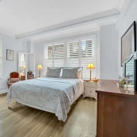 Image 6 - 205 East 78th Street, New York, NY 10075, USA - Apartment for sale