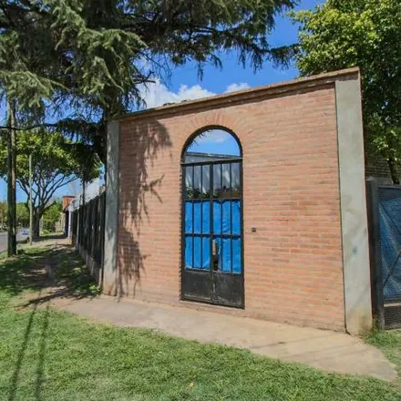 Buy this 3 bed house on Emerson 301 in Partido de Lomas de Zamora, B1828 HGV Villa Centenario