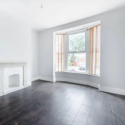 Rent this 4 bed apartment on Laurel Grove in London, SE20 8QN