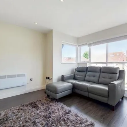 Image 3 - St Luke, Southlands Road, Chatterton Village, London, BR2 9QP, United Kingdom - Apartment for sale