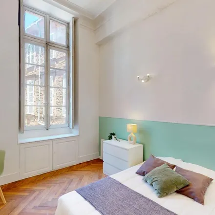 Rent this 8 bed apartment on 13 Rue Peyras in 31000 Toulouse, France
