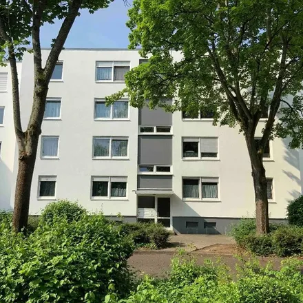 Rent this 3 bed apartment on Staßfurter Weg 7 in 68309 Mannheim, Germany