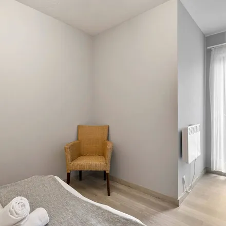 Rent this 1 bed apartment on Rue des Éburons - Eburonenstraat 65-73 in 1000 Brussels, Belgium