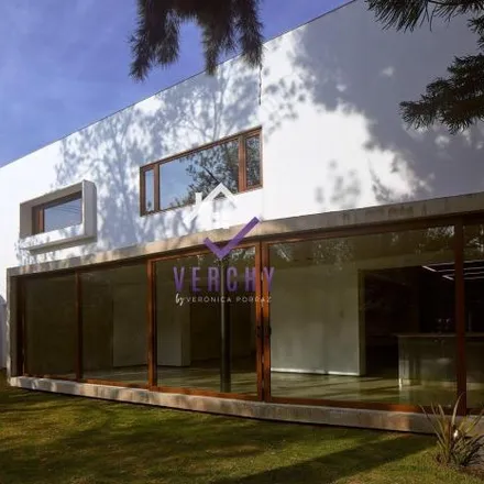 Buy this 5 bed house on Calle Fuego in Álvaro Obregón, 01900 Mexico City