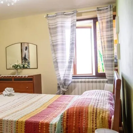 Rent this 3 bed house on Municipio di Orria in SP264, 84050 Orria SA
