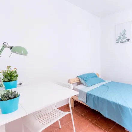 Rent this 2 bed room on Carrer de la Cendra in 4, 08001 Barcelona