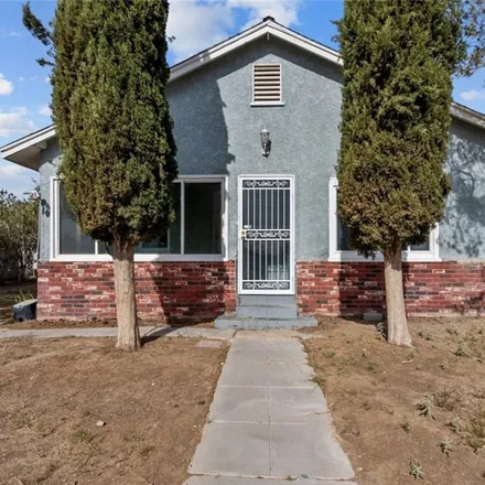 Buy this 2 bed house on 15943 M Street in Mojave, Kern County