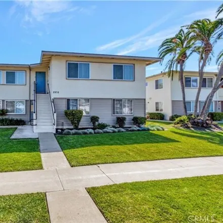 Buy this 8 bed house on 2976 Royal Palm Drive in Costa Mesa, CA 92626