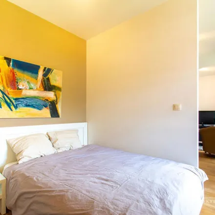 Rent this 1 bed apartment on Boulevard du Souverain - Vorstlaan in 1160 Auderghem - Oudergem, Belgium