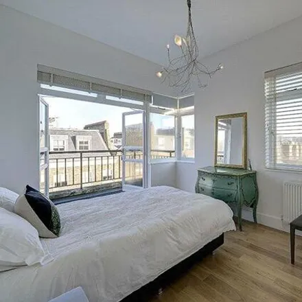 Image 5 - Fraser Suites Kensington, 75 Cromwell Road, London, SW7 5BH, United Kingdom - Apartment for sale
