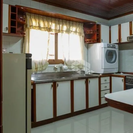 Buy this 3 bed house on Rua Joaquim Nabuco in Planalto, Farroupilha - RS