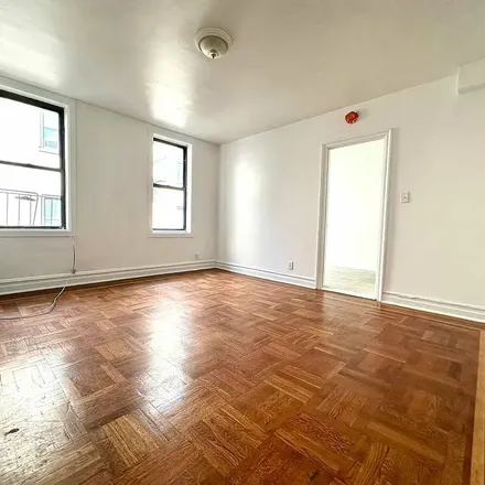 Rent this 1 bed apartment on 106 Pinehurst Avenue in New York, NY 10033