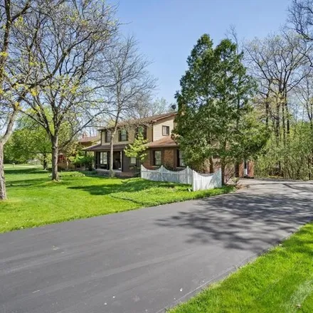 Image 4 - 4735 Hardwoods Drive, Orchard Lake Village, West Bloomfield Township, MI 48323, USA - House for sale