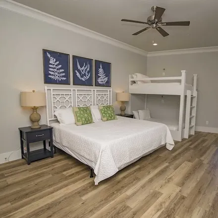 Rent this 8 bed house on Orange Beach
