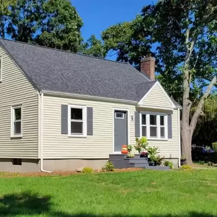 Rent this 4 bed house on 15 Boyden Dr in Foxboro, MA 02035