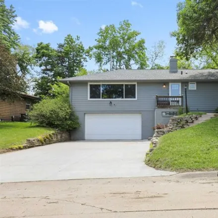 Buy this 3 bed house on 6313 Kansas Avenue in Omaha, NE 68104