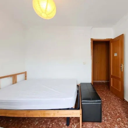 Rent this 5 bed room on Carrer del Clariano in 46021 Valencia, Spain