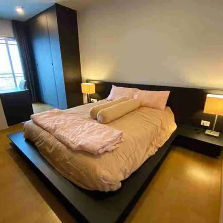 Rent this 2 bed apartment on unnamed road in Khlong San District, 10600