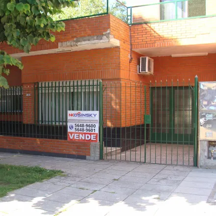 Buy this studio house on 827 - Suipacha 1997 in Partido de Tres de Febrero, B1683 AEW Martín Coronado