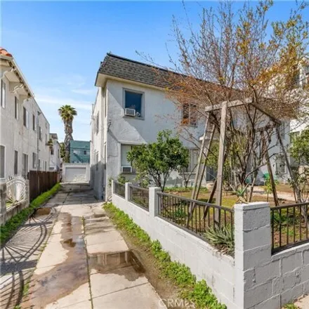 Image 3 - 553 North Kenmore Avenue, Los Angeles, CA 90004, USA - House for sale