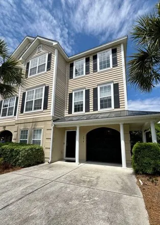 Rent this 4 bed townhouse on 1424 Hamlin Park Circle in Mount Pleasant, SC 29466