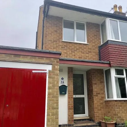 Rent this 3 bed house on 17 Kent Road in Arnold, NG3 6BE