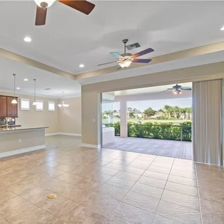 Image 3 - 3988 Ashentree Court, Fort Myers, FL 33916, USA - House for sale